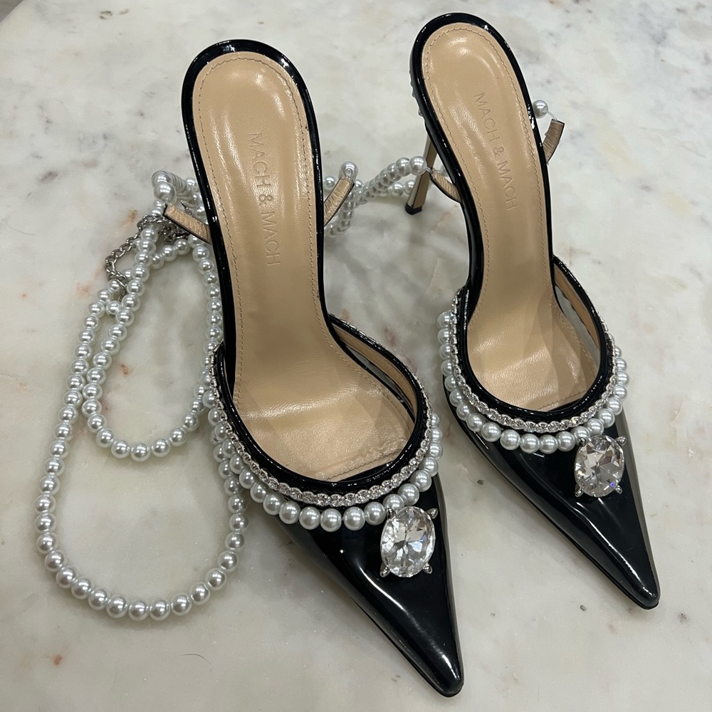 💯 Authentic 2022 MACH & MACH Diamond of Elizabeth Pearl Pointed Toe Pump